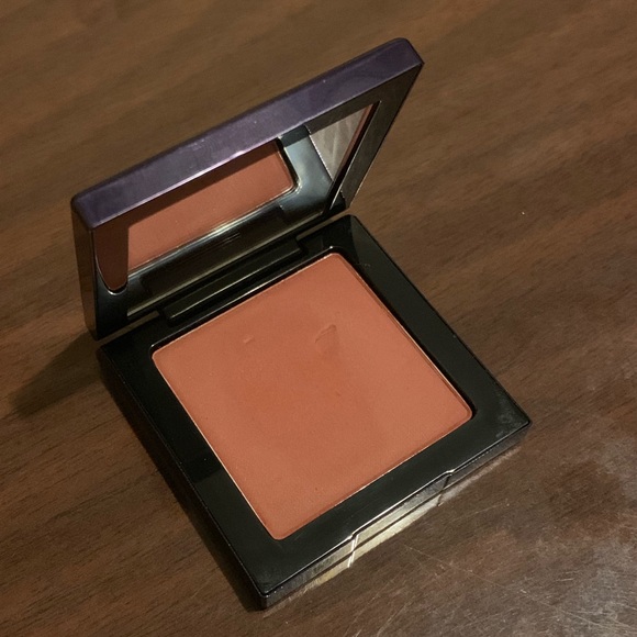 Fiona Stiles Other - Fiona Stiles Soft Cheek Veil in Imperial